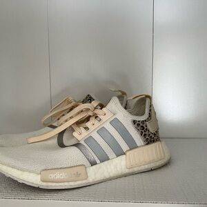 Adidas NMD R1 ‘Cheetah’ Tennis Shoe Cream/Eggshell